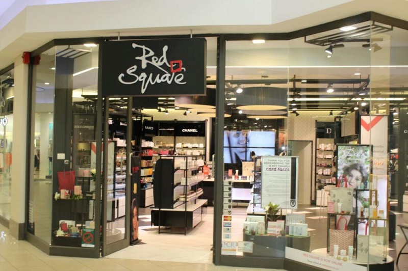 Comprar maquiagens no The Mall of Rosebank em Joanesburgo