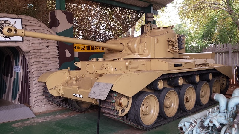 Tanque de guerra no Museu Nacional Militar em Joanesburgo